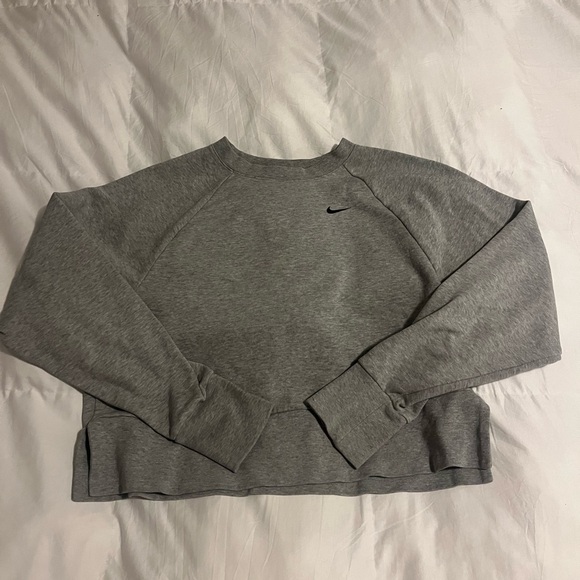 grey cropped nike crewneck sweatshirt with cutouts and logo on back - Picture 1 of 5